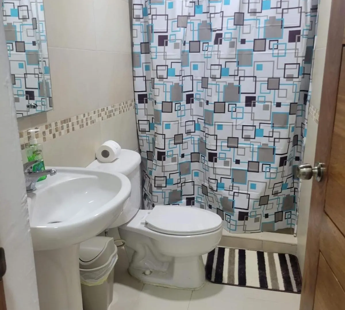 J. B Apartamentos Santo Domingo Apartment